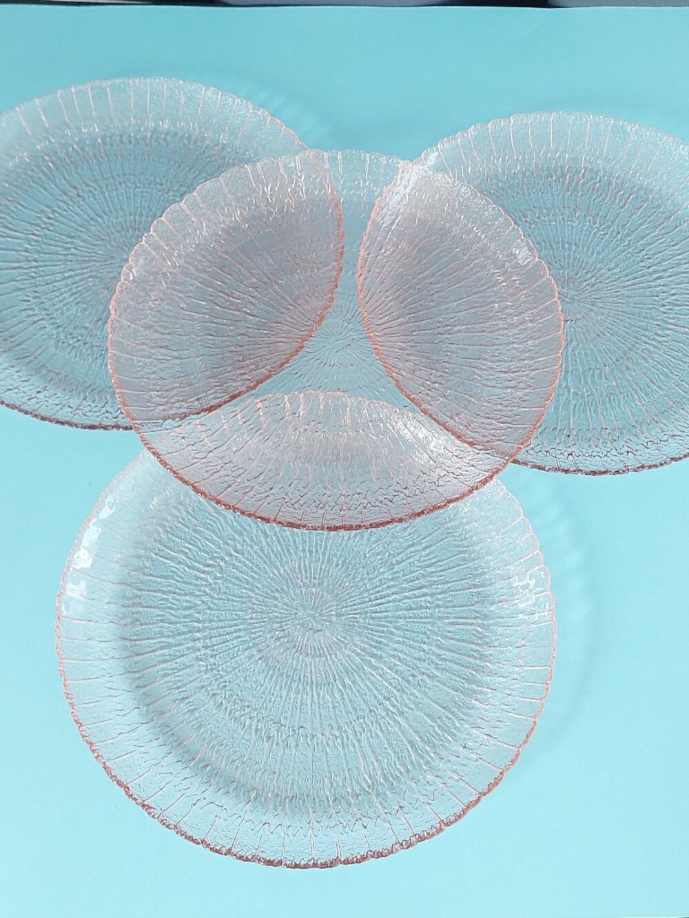 Set of 4 Vintage Arcoroc France Pink Glass Seashell Dinner Plates 9.5"